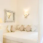 Charming Colosseo Apartament *