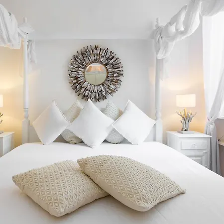 Charming Colosseo Apartment