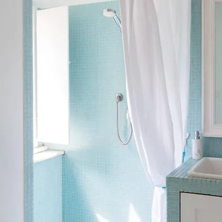 Charming Colosseo Apartment